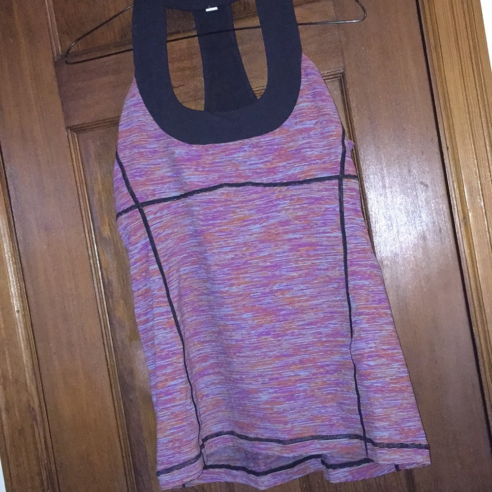 Lululemon top